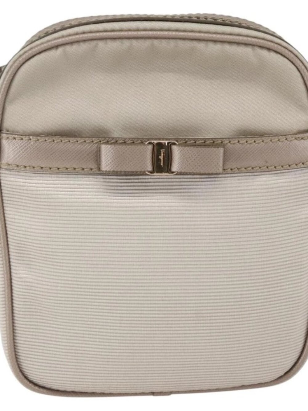 Salvatore Ferragamo Vala Shoulder Bag Nylon Beige Gold Auth 159964 - Picture 2 of 16